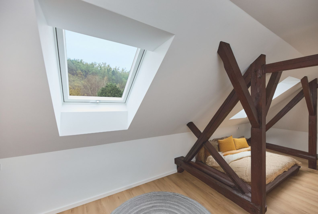 bath-roof-framed-opening-rooflights (1)