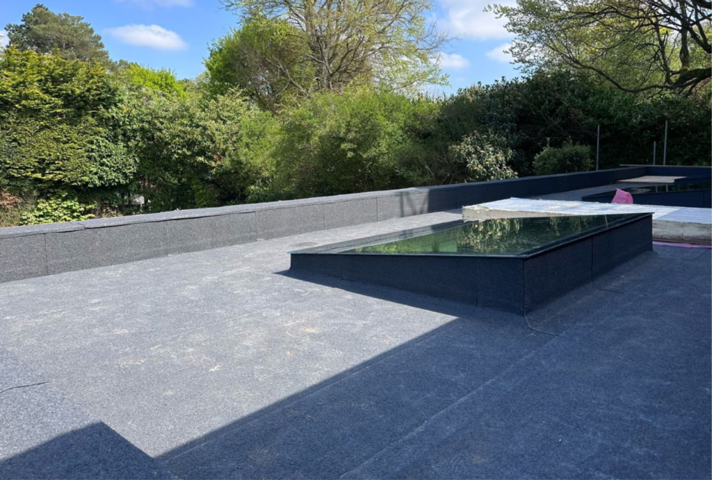 flat-roof-framed-skylight-rooflight (2)